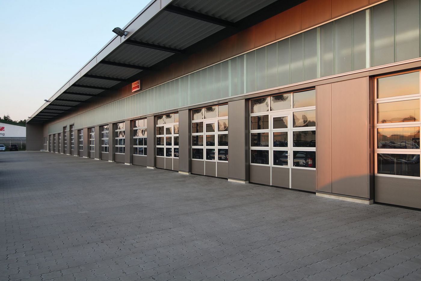 Fabrika Kapısı